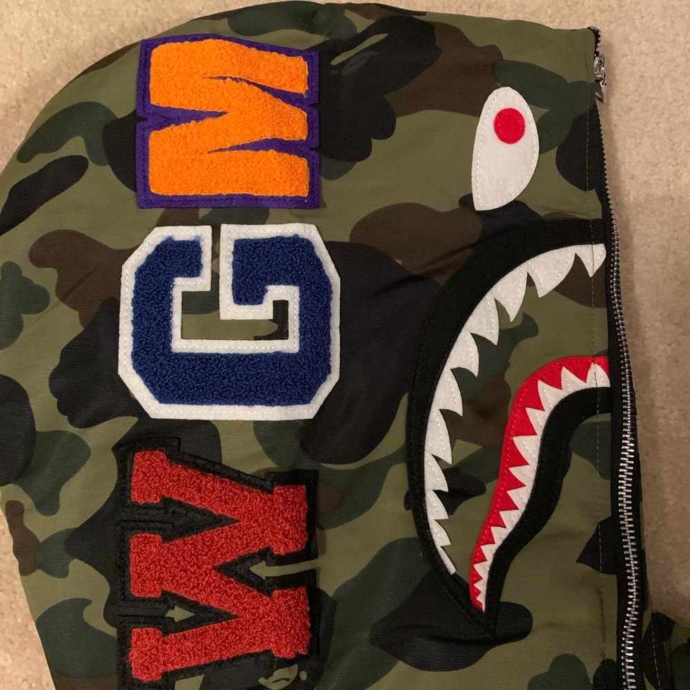 Bape / A Bathing Ape Shark Puffy Jacket - Picture 8 of 8